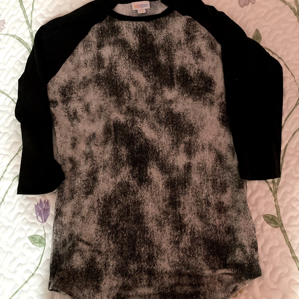 Snake print lularoe shirt